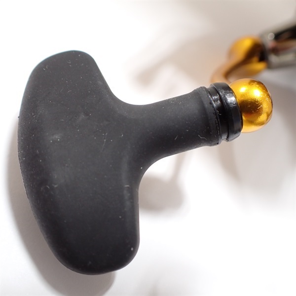 ２０レブロスＬＴ２５００ＳーＨ